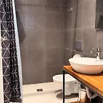 Whispering Aura - Centre *