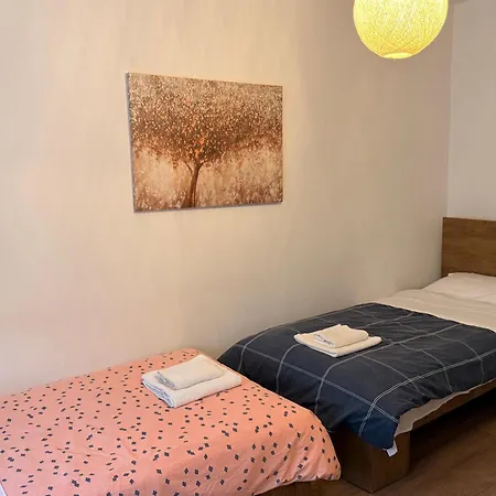 Apartment Whispering Aura - Centre *