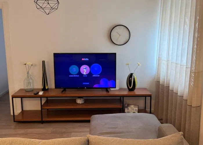 Whispering Aura - Centre Tirana