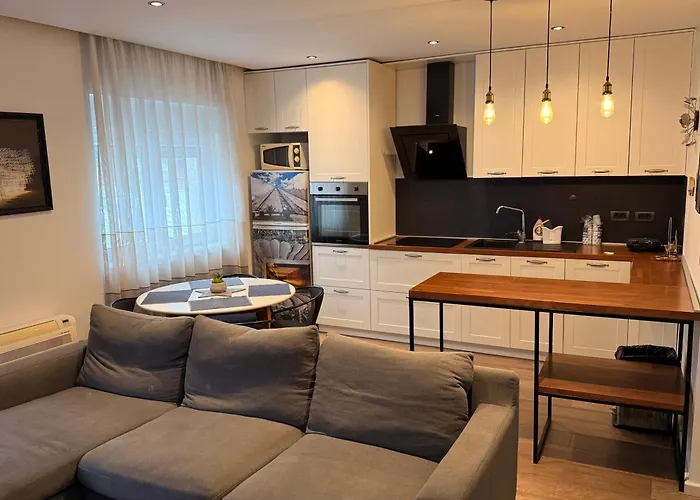 Apartment Whispering Aura Tirana